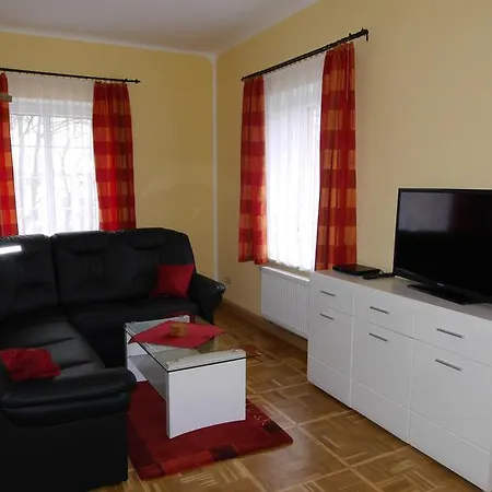 Am Ehrensteig Apartament *